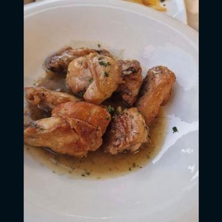 Pollo Al Ajillo