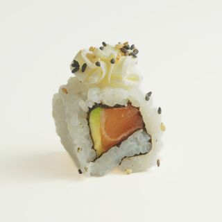 Uramaki De Salmón (4 Uds.)
