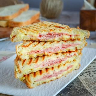Sandwich mixto