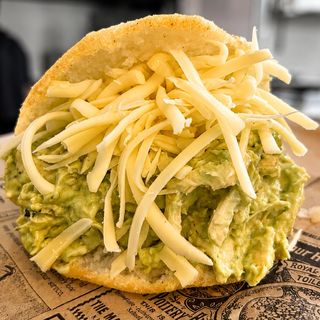 Arepa de Reina Pepiada