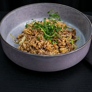 Arroz Frito Estilo Sarang Con Pollo