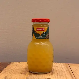 Zumo piña
