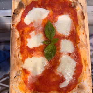 Pizza Margarita (Mediano)