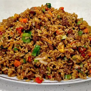 Arroz frito con ternera