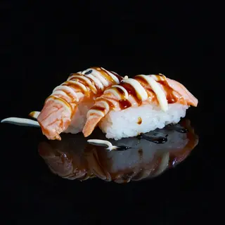 Nigiri de salmón flameado (1 pieza)