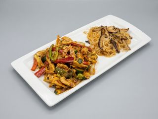 Pollo Vegano Con Salsa Teriyaki