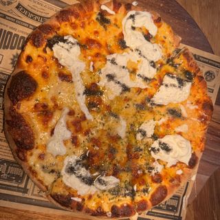Pizza Belvet (30 Cm.)