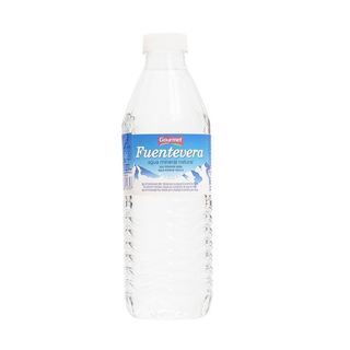 Agua sin gas