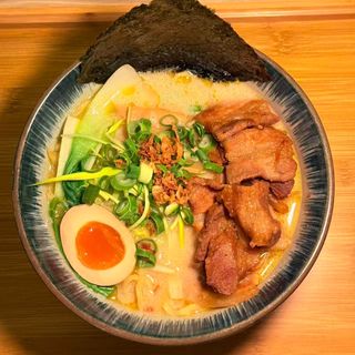 R1 Tonkotsu Butatama Ramen