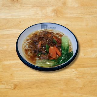 Sopa de Tallarines con Ternera Estofada