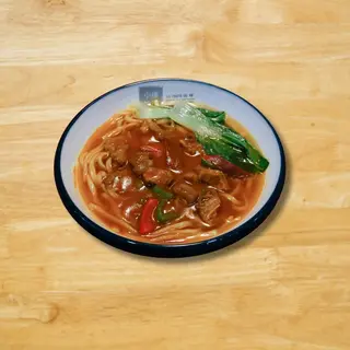 Sopa de Tallarines con Ternera y Tomate