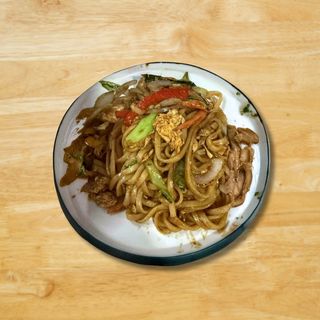 Tallarines Salteados con Verduras