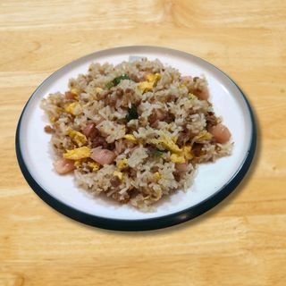 Arroz frito con encuritidos al estilo sichuan