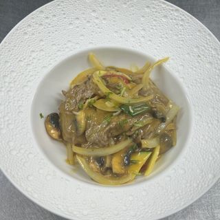 Solomillo Al Curry Chino