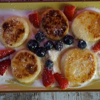 Syrniki De Fruta