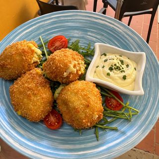Croquetas De Queso (4 Uds.)