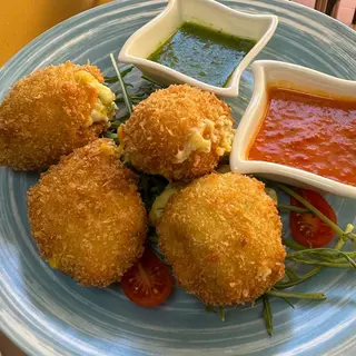 Croquetas De Queso (4 Uds.)