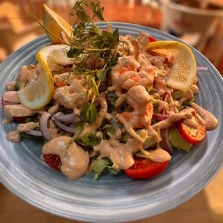 Ensalada con gambas
