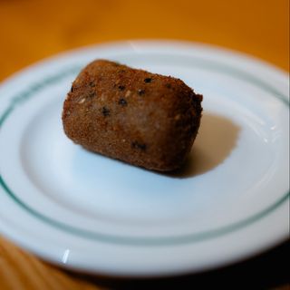 Croqueta de pato Pekín