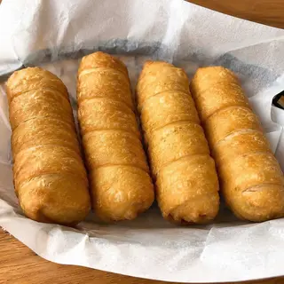 Tequeños Venezolanos