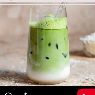 Coconut matcha iced