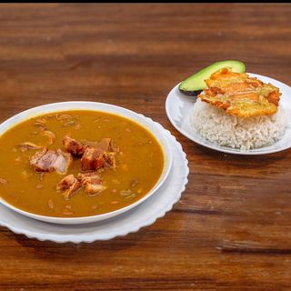 Cazuela De Frijoles