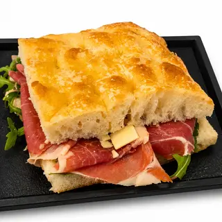 Focaccia de Paleta y Parmesano