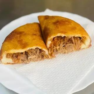 Empanada de Carne mechada