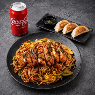 Menú combinado de fideos fritos