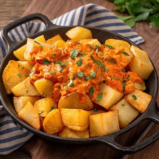 Bravas