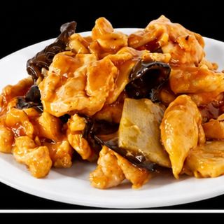 Pollo con bambú