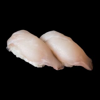 Nigiri de lubina (2 pzs.)