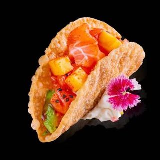 Taco de salmón (1 Pza.)