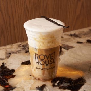 Iced Zanzibar Gold Latte