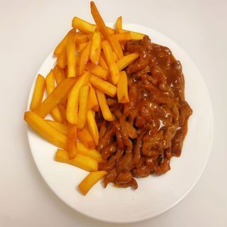 Ternera Salteada Con Patatas