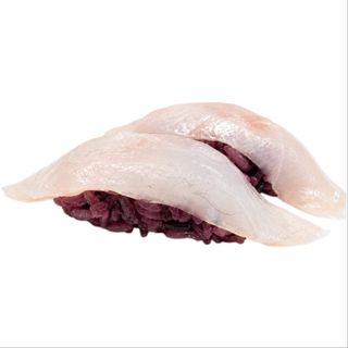 Nigiri De Lubina Con Arroz Negro