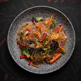 Vermicelli Salteado Con Verduras