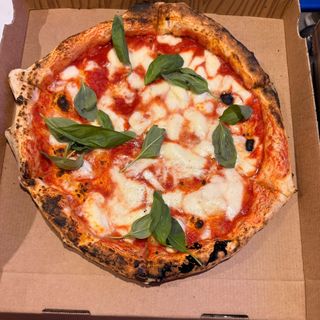 Pizza Margherita
