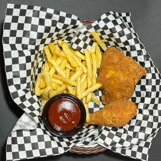 2 Piezas De Pollo Broaster Con Patatas