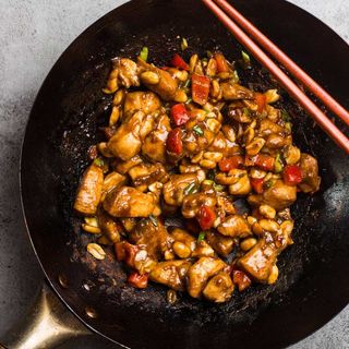 Pollo Con Salsa Gon Bao