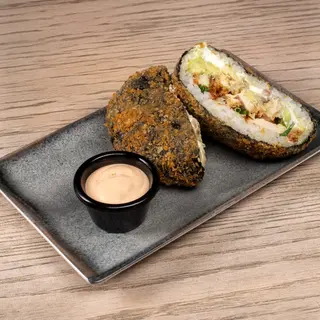 Hamburguesa de Sushi Frita con Pollo Crispy