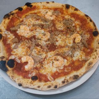 Atún y gambas