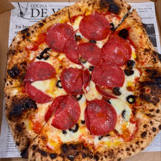 Pizza Salami de Pavo 30 Cm