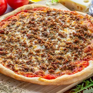 Pizza De Carne Picada