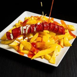 Salchipapa