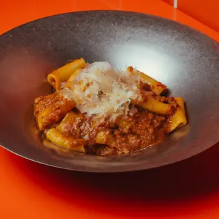 Penne allá Boloñesa