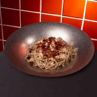 Spaghetti carbonara tartufata