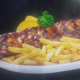Costilla. De cerdo en salsa barbacoa