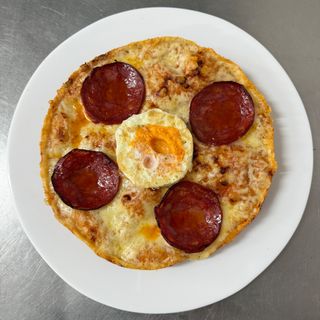 Pizza Huevera Cubana  26CM