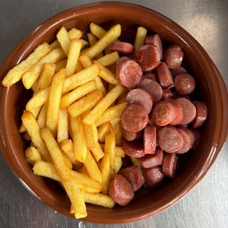 Salchipapa
